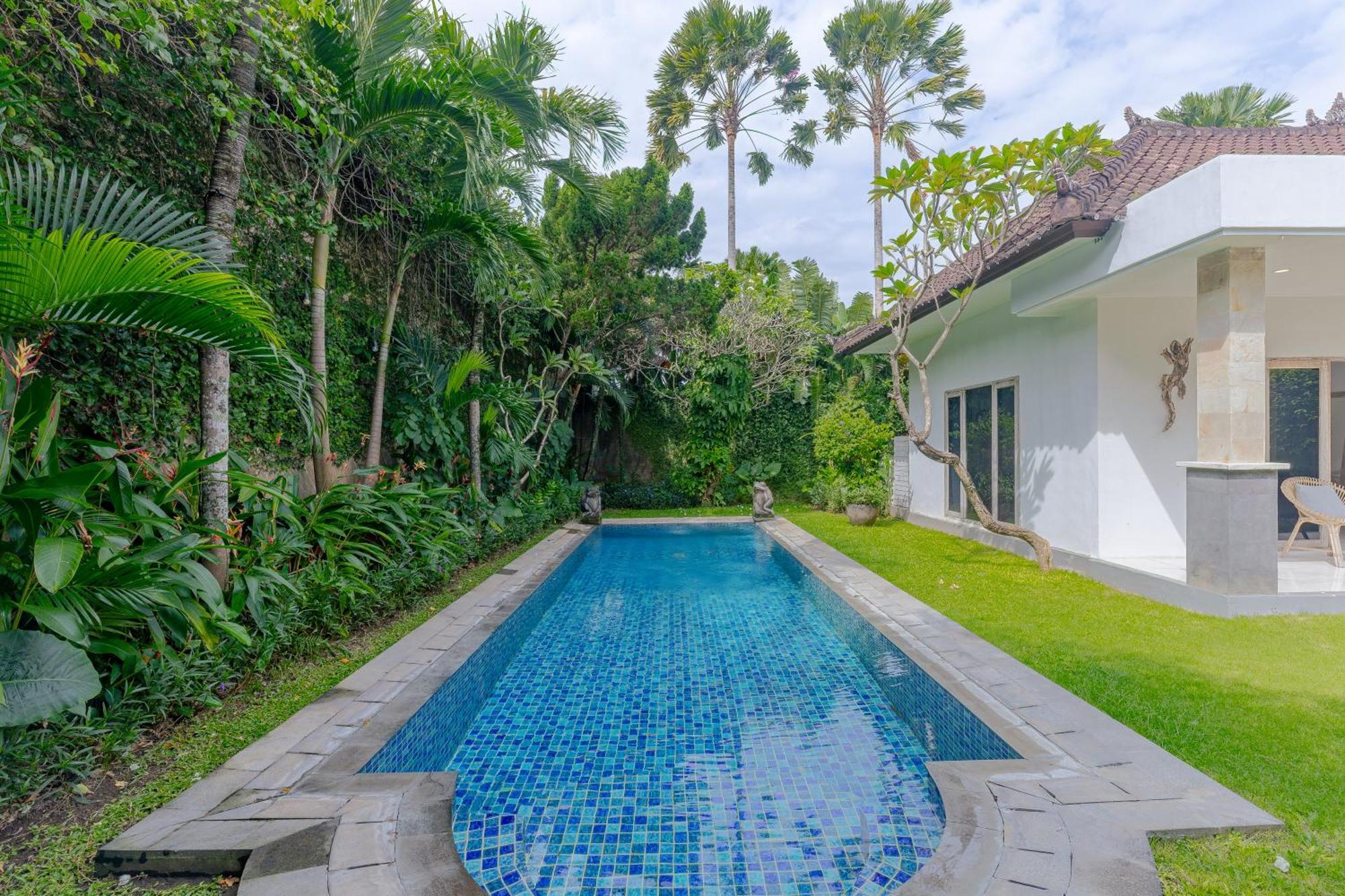 Cezanne By Betterplace Seminyak (Bali)
