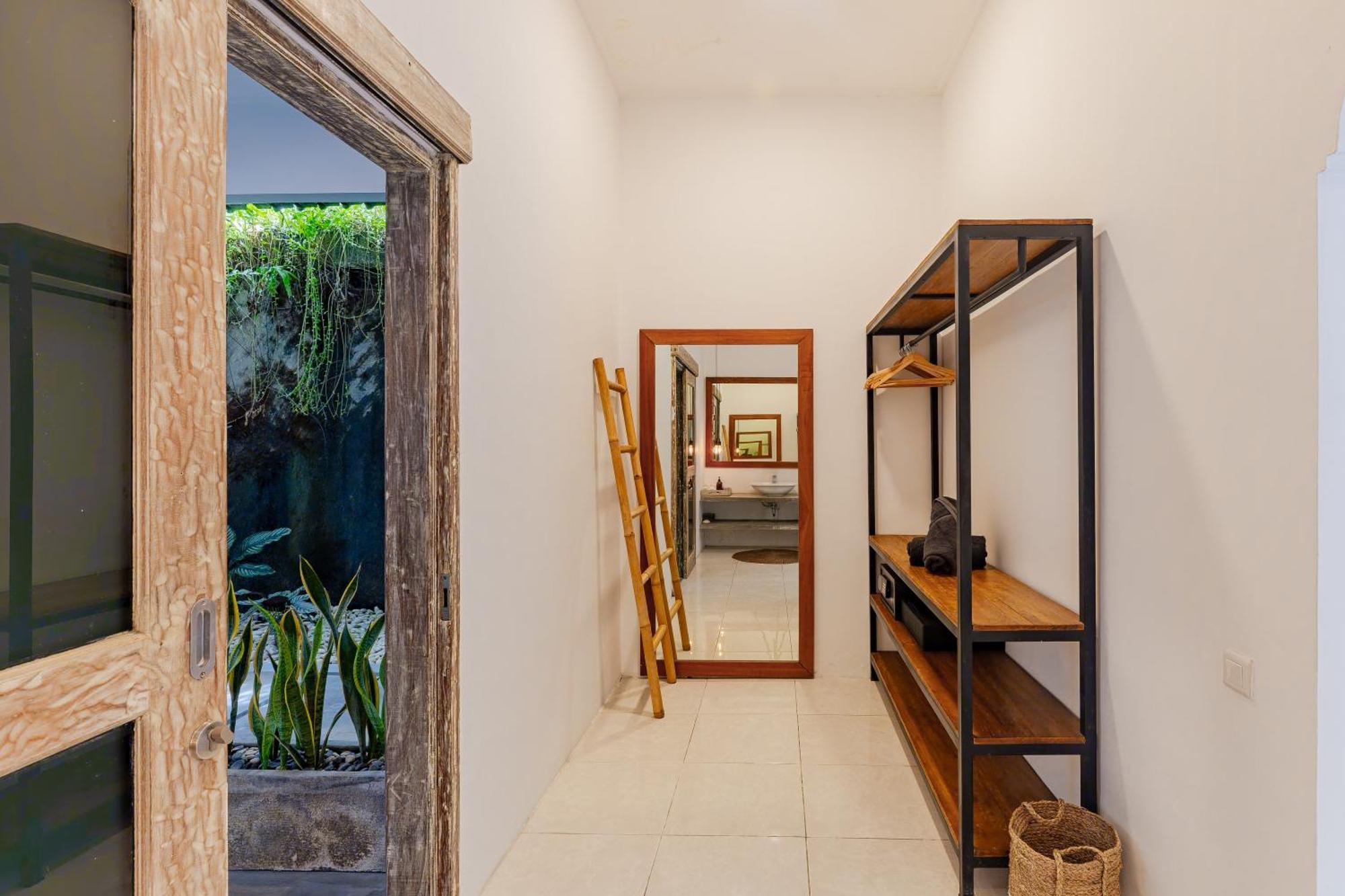 Cezanne By Betterplace Seminyak (Bali)